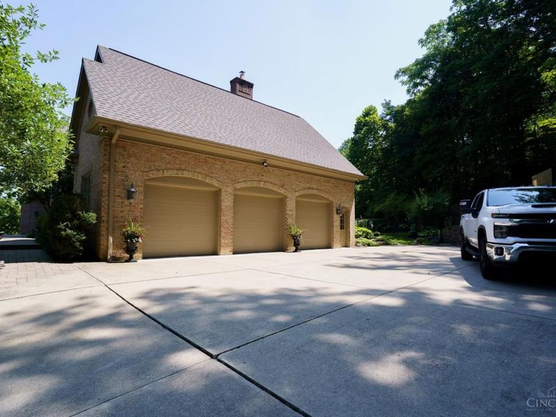 7335 Five Mile Road, Anderson Twp, OH 45230 Photo 6