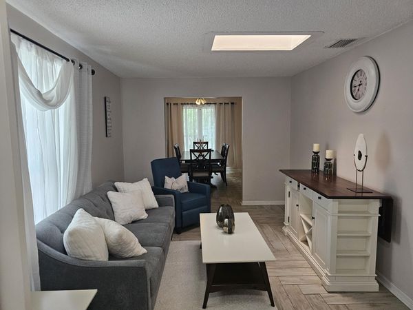 421 SE Skipper Lane, Port St. Lucie, FL 34983