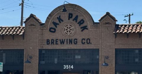 4005 San Carlos Way, Sacramento, CA 95820 Photo