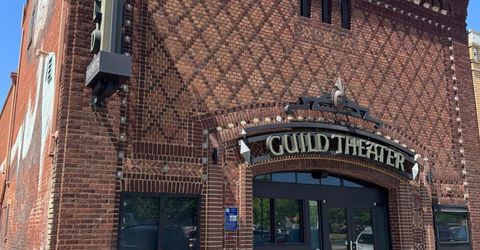 4005 San Carlos Way, Sacramento, CA 95820 Photo