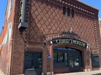 4005 San Carlos Way, Sacramento, CA 95820 Photo