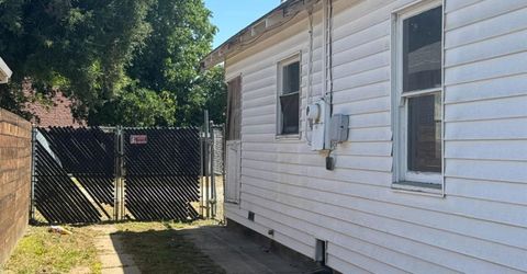 4005 San Carlos Way, Sacramento, CA 95820 Photo