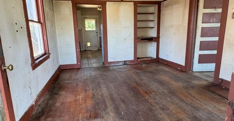 4005 San Carlos Way, Sacramento, CA 95820 Photo