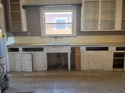 4005 San Carlos Way, Sacramento, CA 95820 Photo