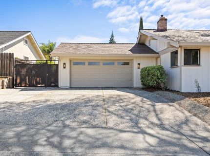 6901 Lincoln Creek Cir, Carmichael, CA 95608 Photo