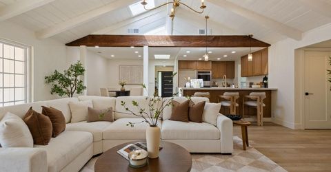 6901 Lincoln Creek Cir, Carmichael, CA 95608 Photo