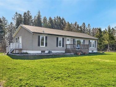605 Jacobs Road , Macedon, NY 14502