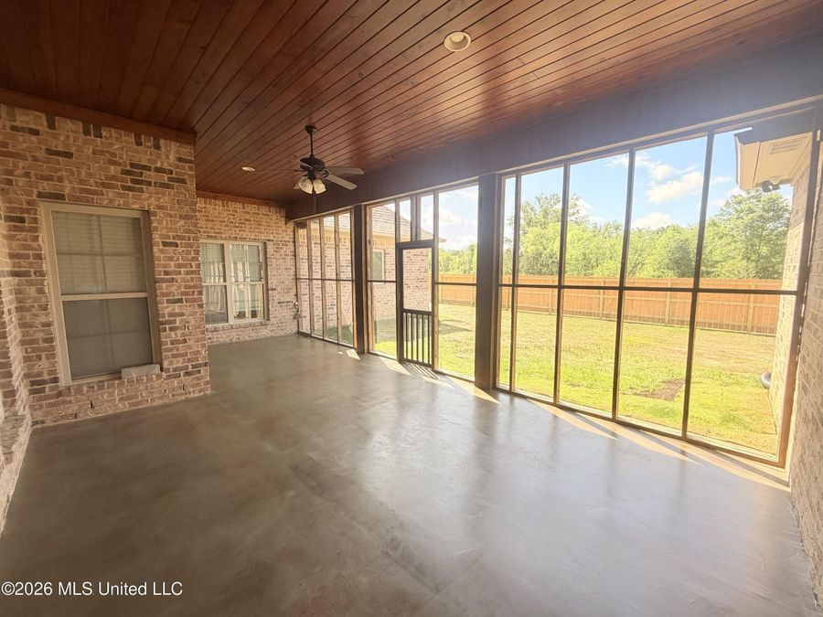 Property Image 80