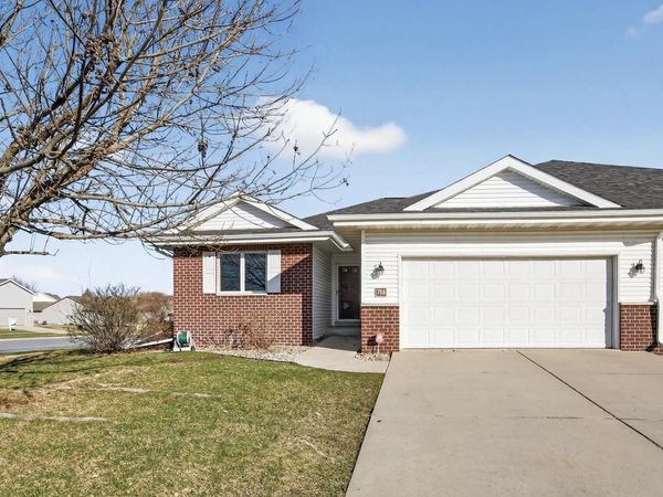 799 Edenberry Lane, Oregon, WI 53575