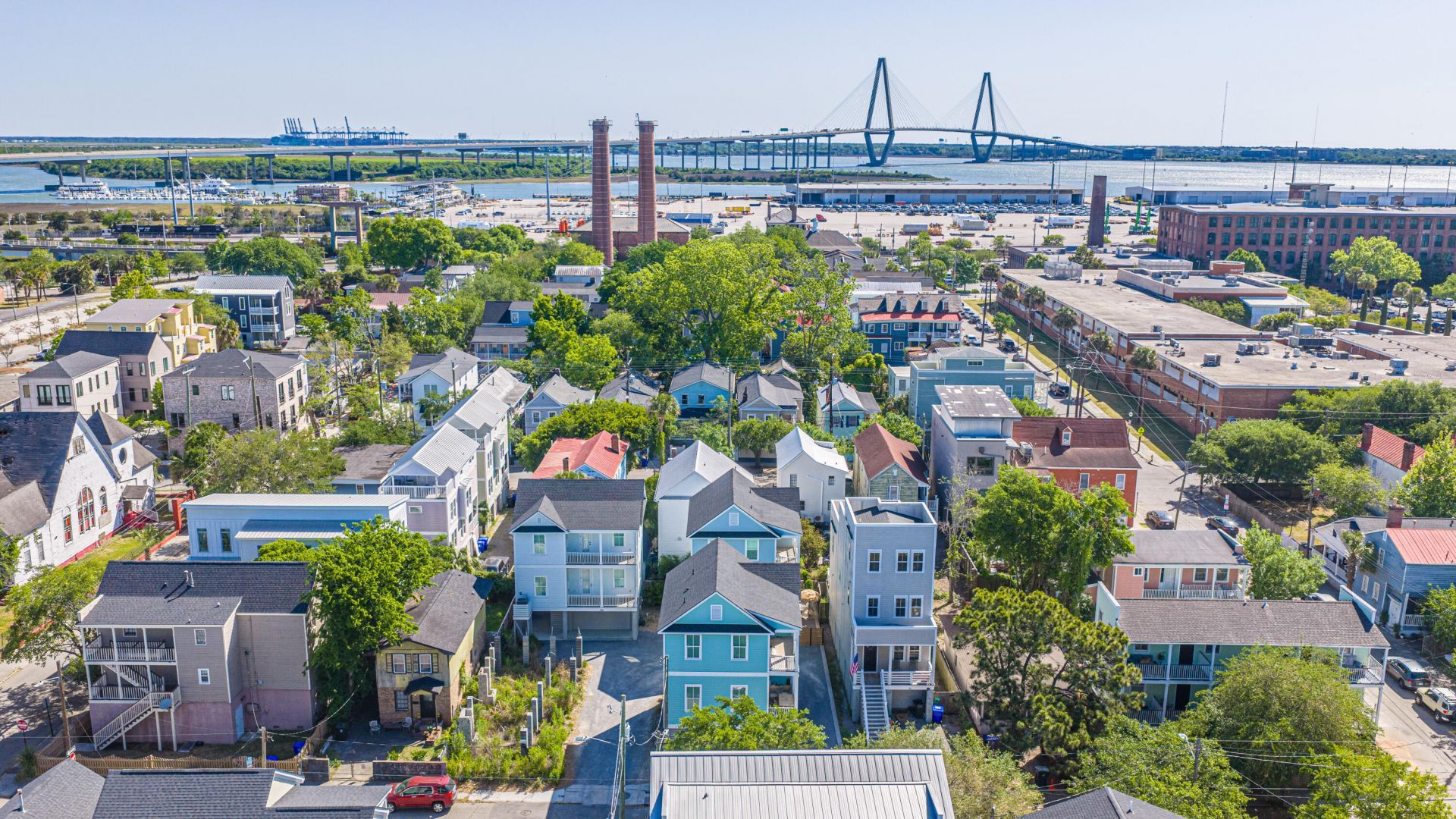 52 Aiken Street Photo 18