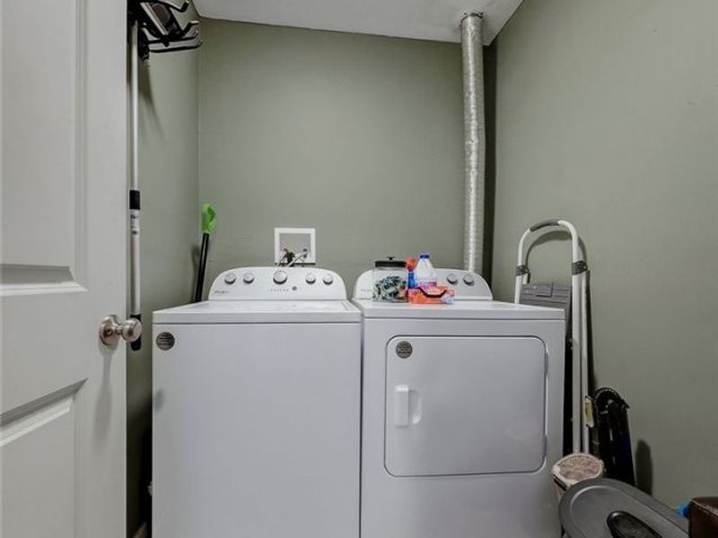 1310 E Larchmont Drive, Sandusky, OH 44870 Photo 30