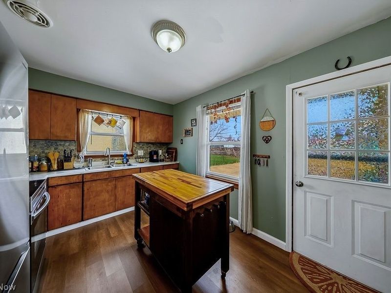 1310 E Larchmont Drive, Sandusky, OH 44870 Photo 40