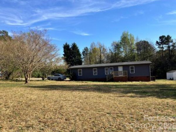 141 Little Country Lane , Kings Mountain, NC 28086