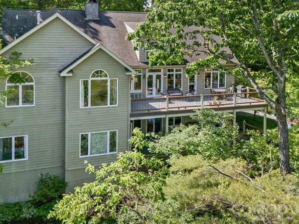 25 Windsong Drive , Fairview, NC 28730