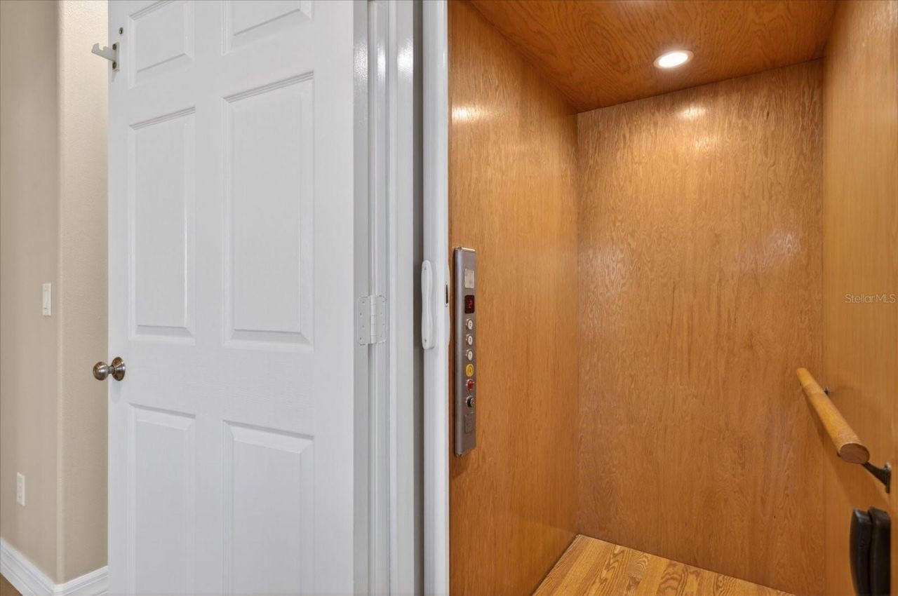 3339 Seaway Drive, New Port Richey, FL 34652 Photo