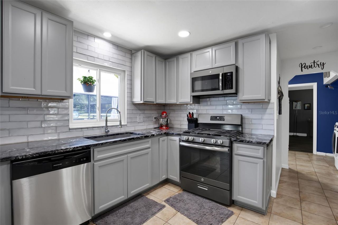 317 NW 7th Street , Williston, FL 32696 Photo