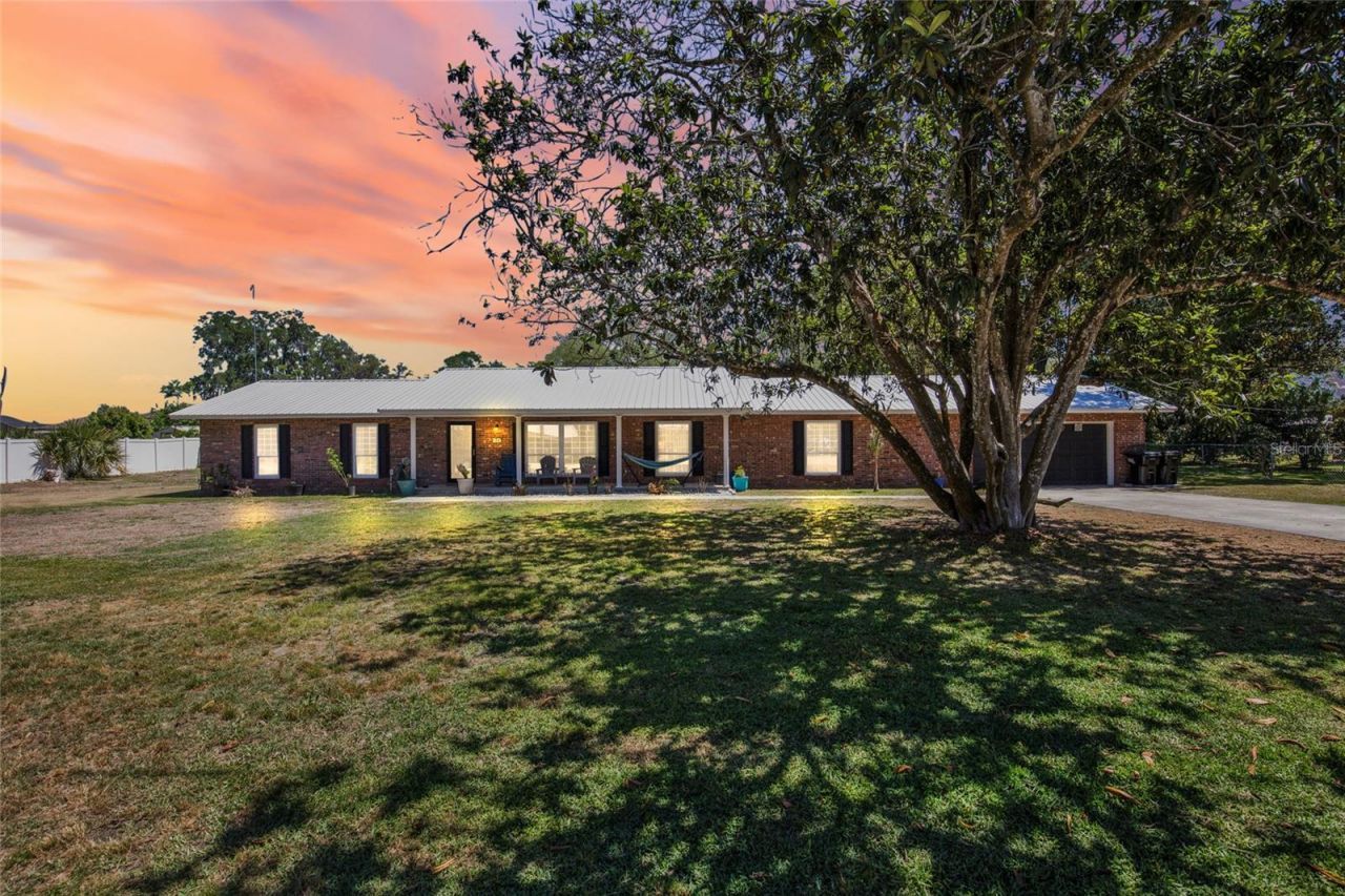 317 NW 7th Street , Williston, FL 32696 Photo