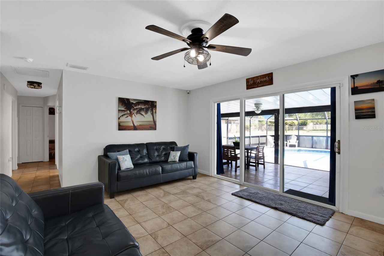 317 NW 7th Street , Williston, FL 32696 Photo