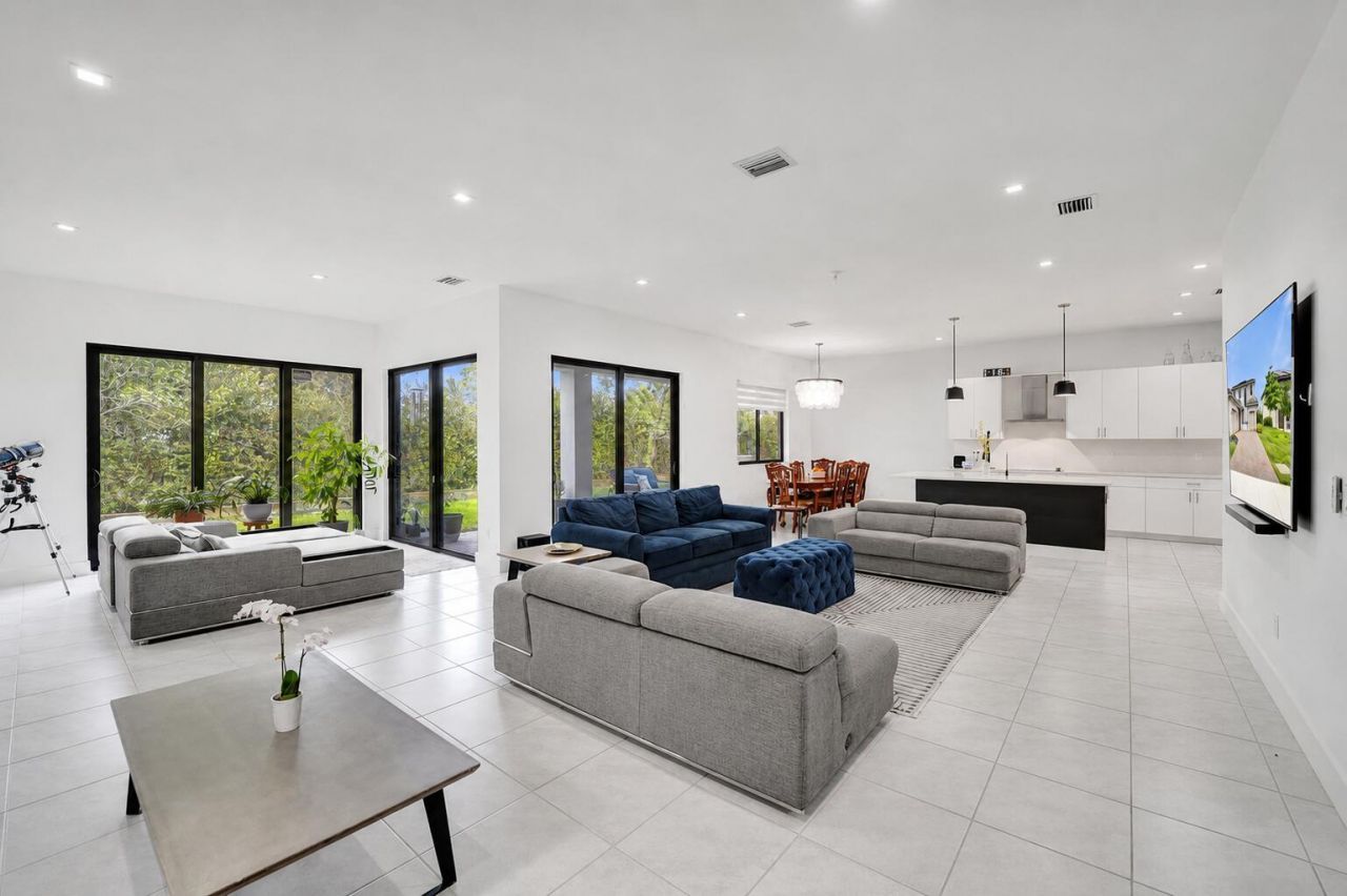 13025 Addilyn Court, Davie, FL 33325 Photo