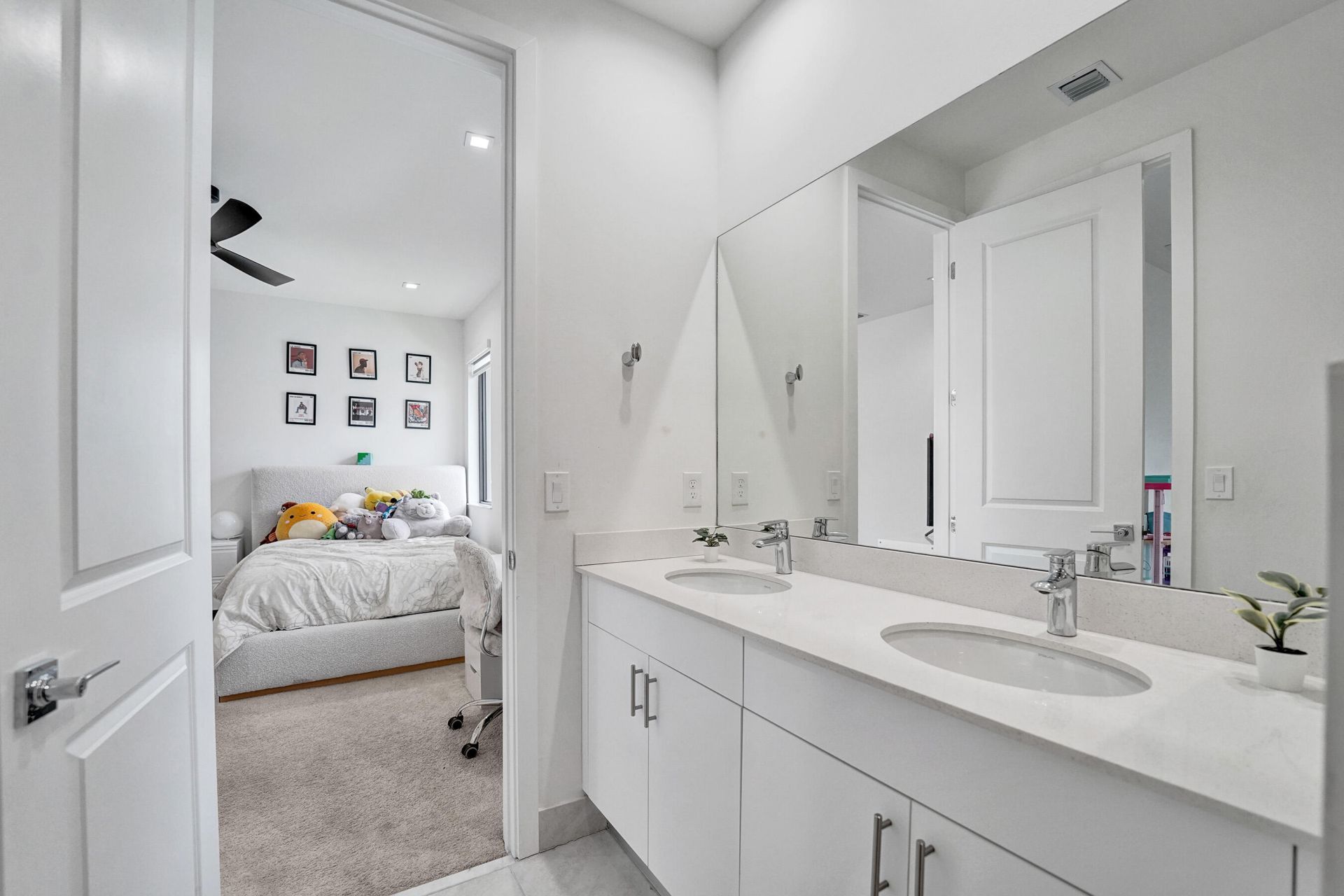 13025 Addilyn Court, Davie, FL 33325 Photo