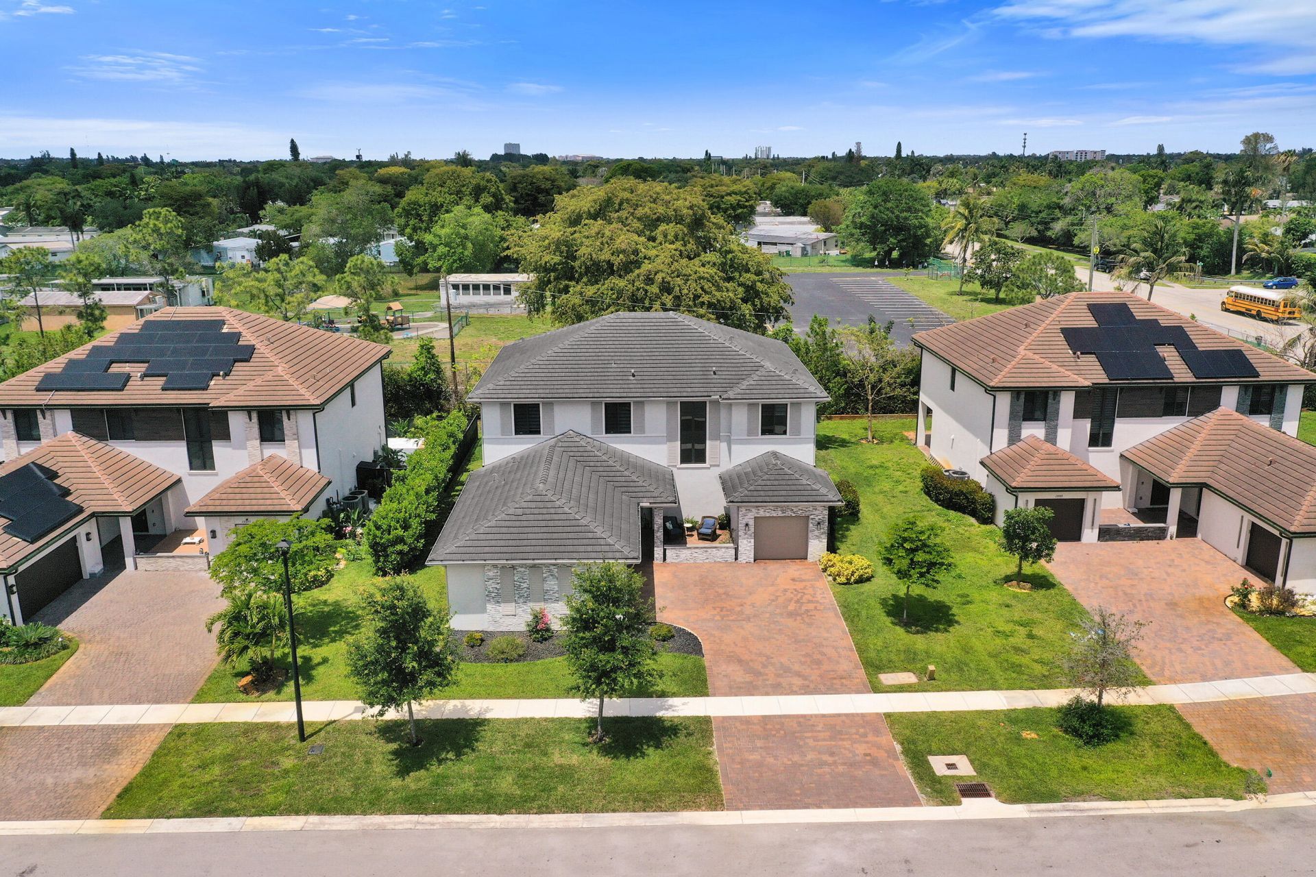 13025 Addilyn Court, Davie, FL 33325 Photo