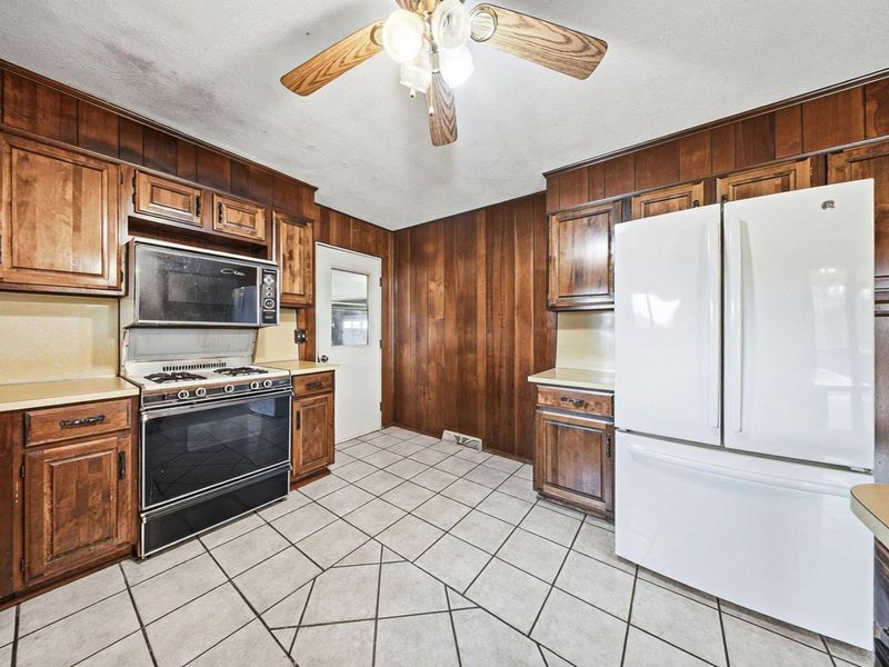 5123 State Route 13 SE, Corning, OH 43730 Photo 13