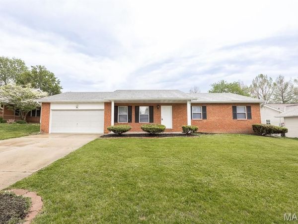 116 Rio Verde Drive , Belleville, IL 62221