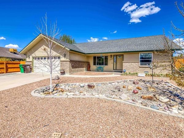 1715 Alder, Montrose, CO 81401