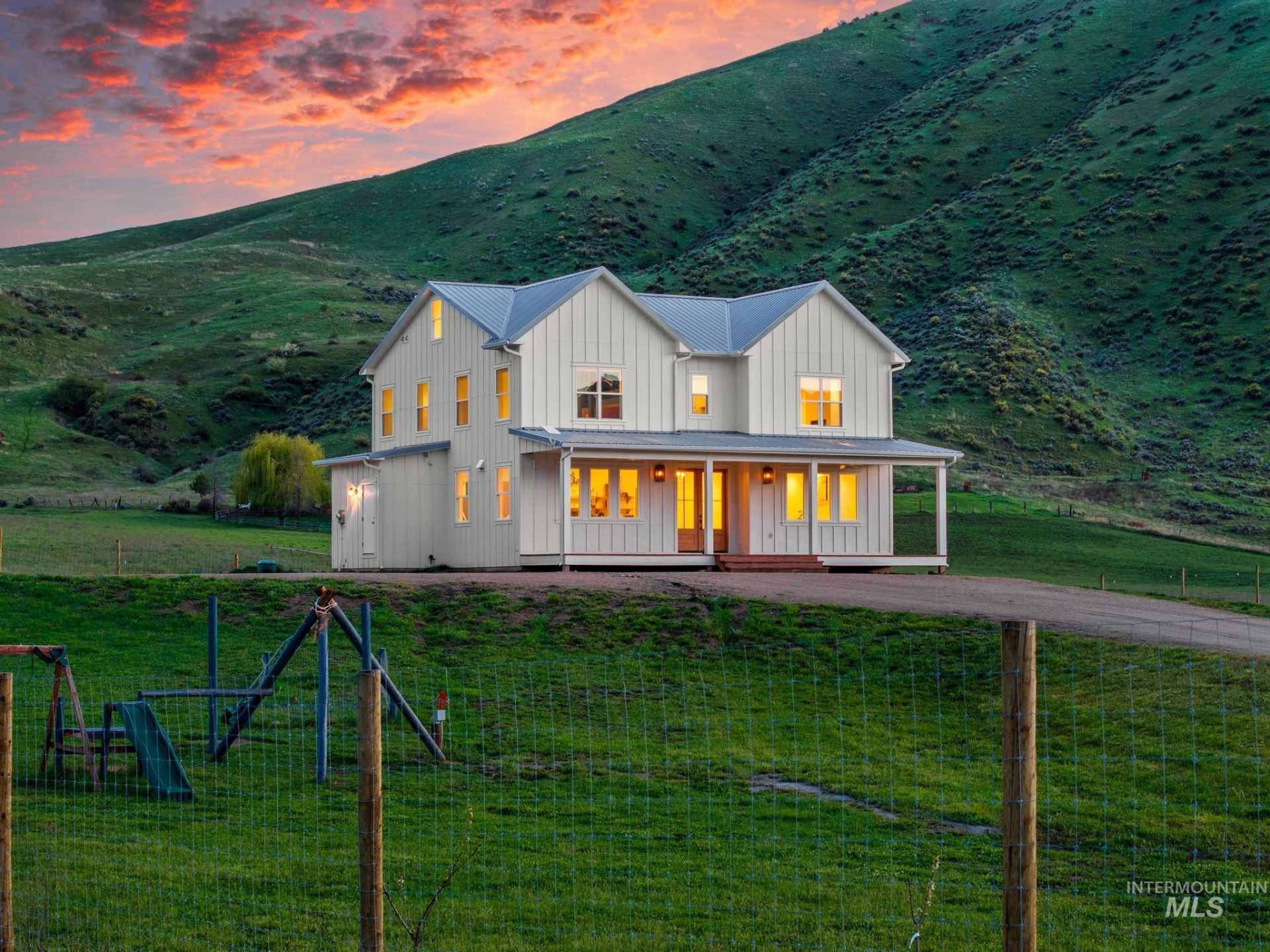 47 Faull Ranch Dr, Horseshoe Bend, ID 83629 Main Photo