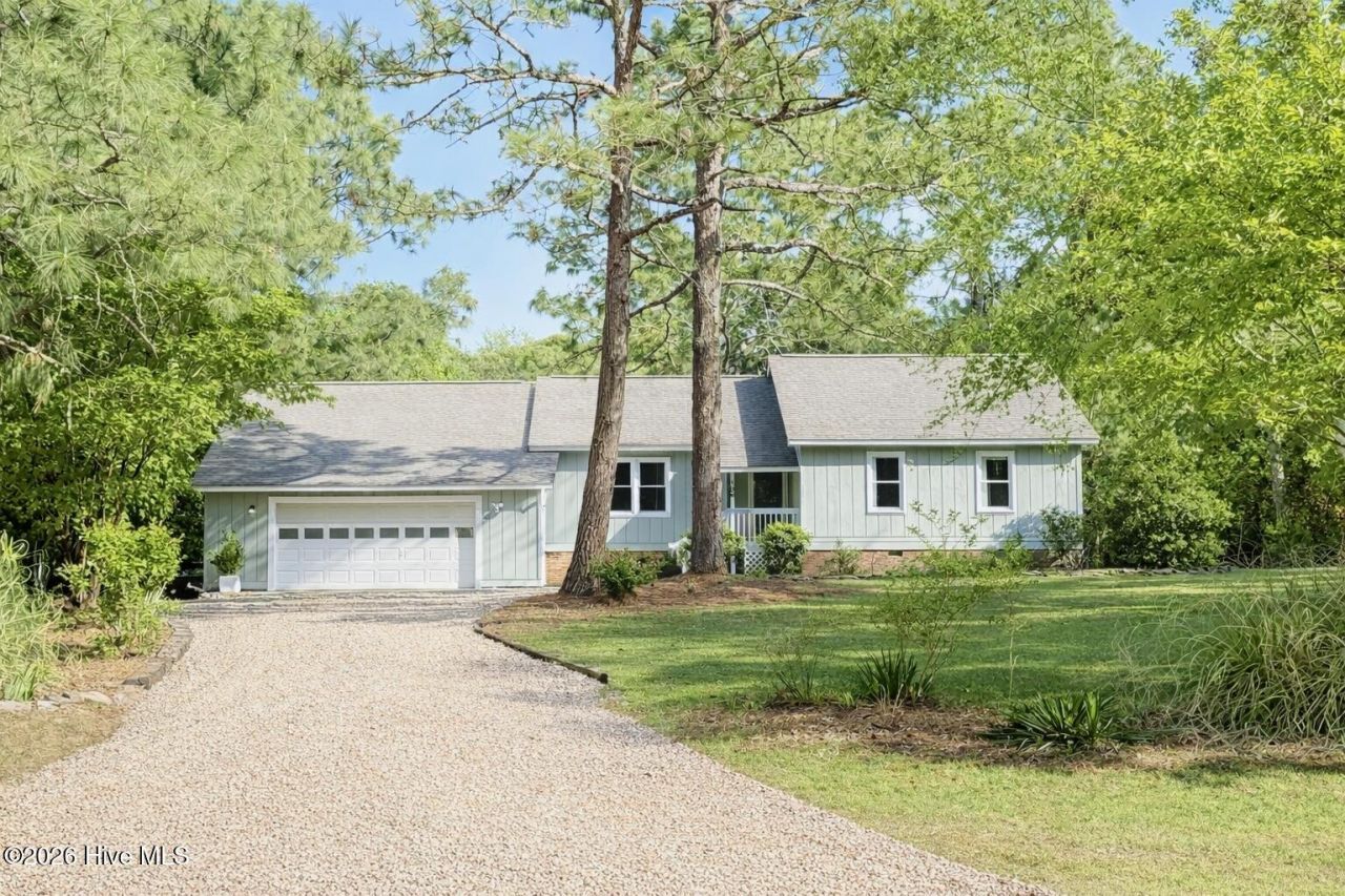 106 Juniper Court, West End, NC 27376 Main Photo