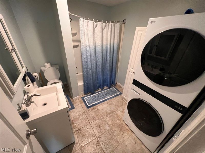 3824 W Main Street, New Waterford, OH 44445 Photo 9