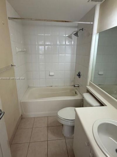 8070 N Nob Hill Rd , Unit 205, Tamarac, FL 33321 Photo