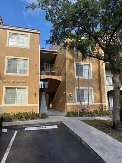 8070 N Nob Hill Rd , Unit 205, Tamarac, FL 33321 Photo