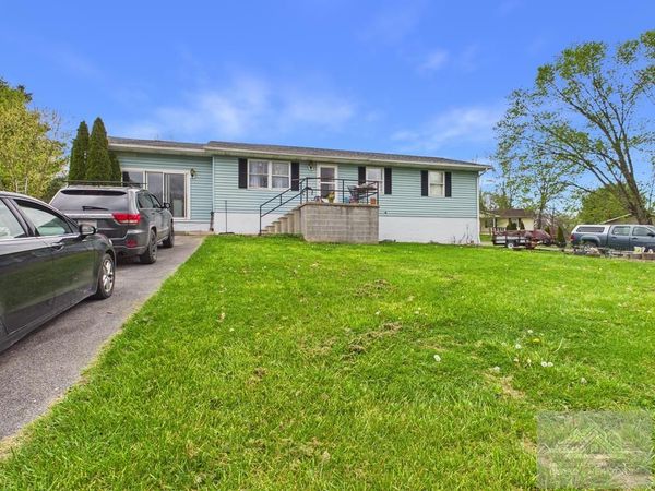 204 Rock House Rd, Lester, WV 25865