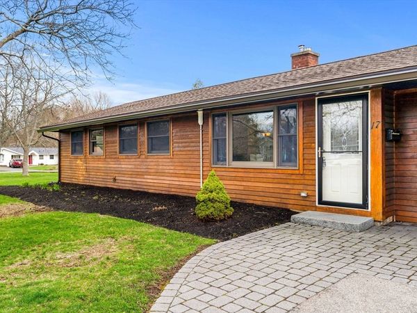 17 Amherst St, Danvers, MA 01923