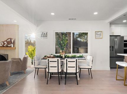 5401 J St, Sacramento, CA 95819 Photo