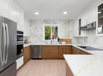 5401 J St, Sacramento, CA 95819 Photo