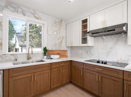 5401 J St, Sacramento, CA 95819 Photo