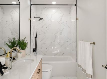 5401 J St, Sacramento, CA 95819 Photo