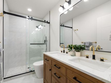 5401 J St, Sacramento, CA 95819 Photo