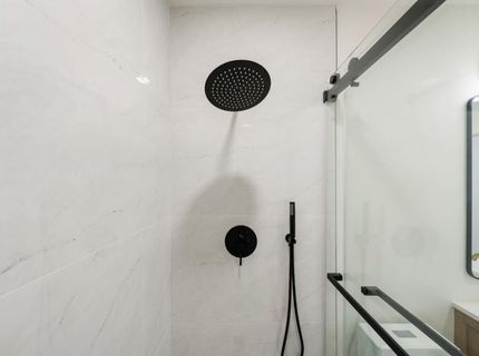 5401 J St, Sacramento, CA 95819 Photo