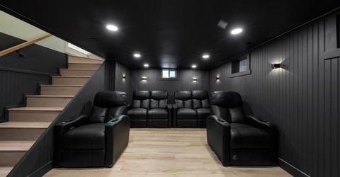 5401 J St, Sacramento, CA 95819 Photo