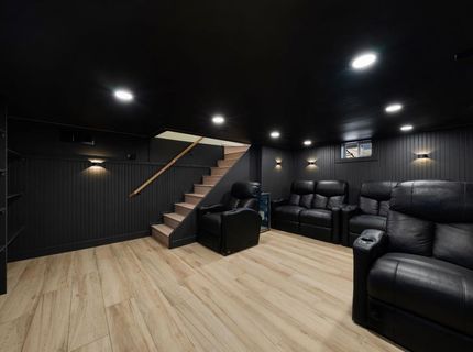 5401 J St, Sacramento, CA 95819 Photo