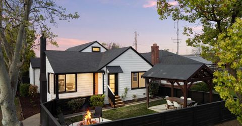 5401 J St, Sacramento, CA 95819 Photo