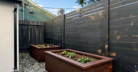 5401 J St, Sacramento, CA 95819 Photo