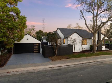 5401 J St, Sacramento, CA 95819 Photo