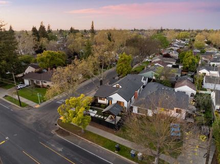 5401 J St, Sacramento, CA 95819 Photo