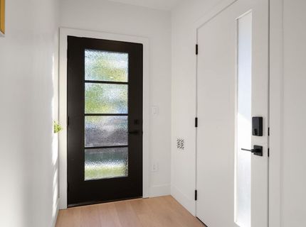 5401 J St, Sacramento, CA 95819 Photo