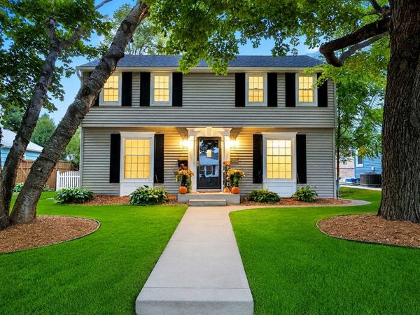 1857 Ford Parkway, Saint Paul, MN 55116