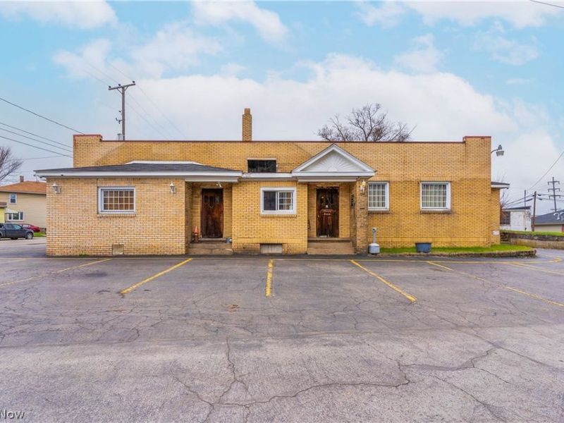 802 Standard Avenue, Masury, OH 44438 Photo 1